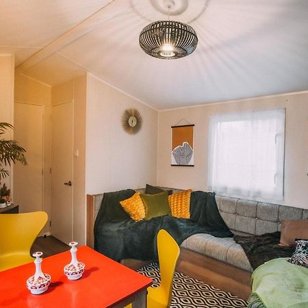 Vale Lodge - A Family-Friendly, Elegant And Spacious Static Caravan Manston  外观 照片